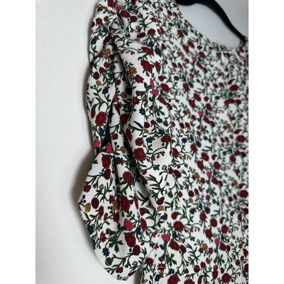 A Loves A Floral Rose Dress with Puffy Sleeves Size Medium - Picture 5 of 5